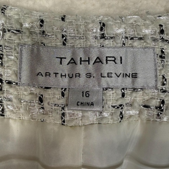 Tahari Arthur S Levine Jacket Womens 16 White Black Tweed Pearl Trim Open Front - Picture 10 of 10